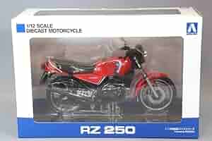 Amazon | アオシマ スカイネット 1/12 ヤマハ RZ 250 YSPカラー